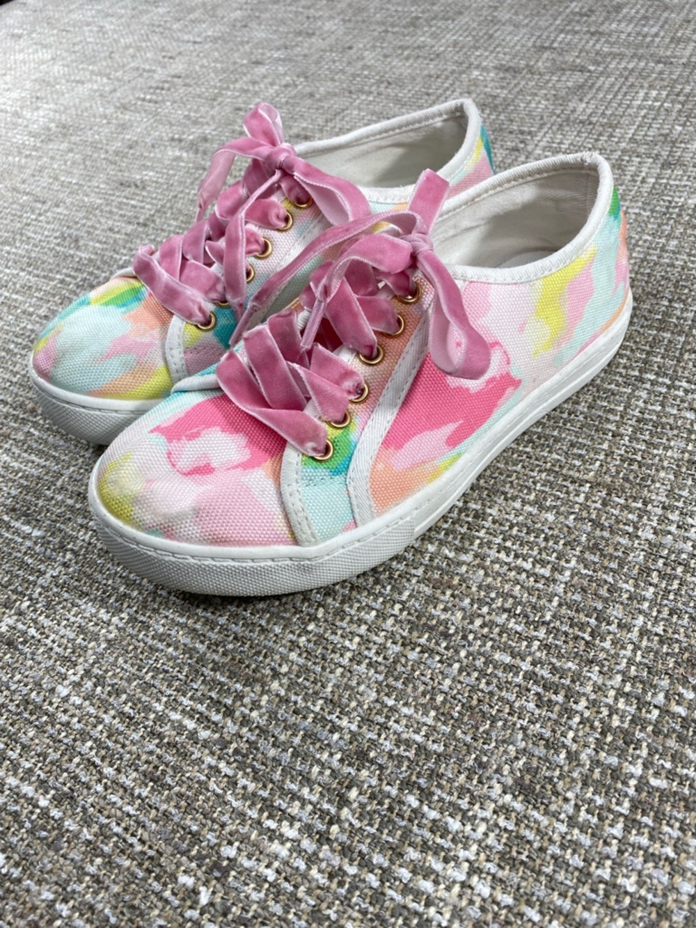 SweetHoney Pastel Tie-Dye Kids Sneakers with Pink Velvet Laces